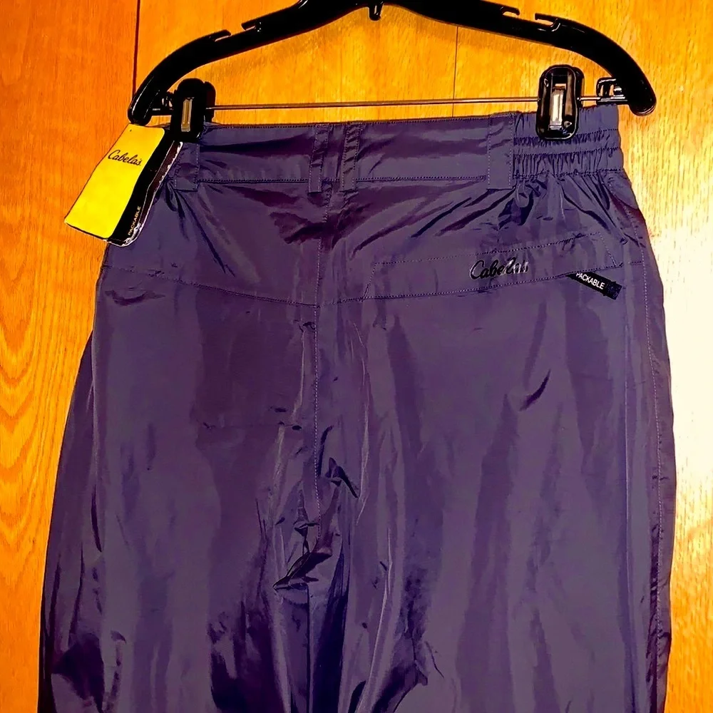 New with tags Cabela’s Drencher Rain pant Med packable waterproof pants gray NEW